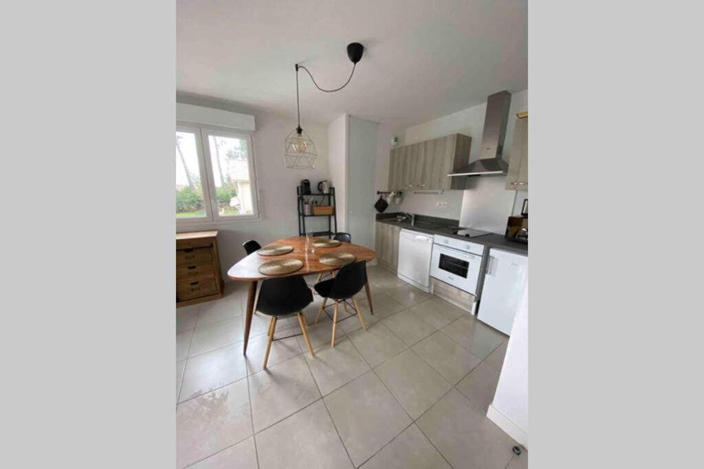 Appartement Beau T2 à 10 min de l’océan à Lège-Cap-Ferret Extérieur photo