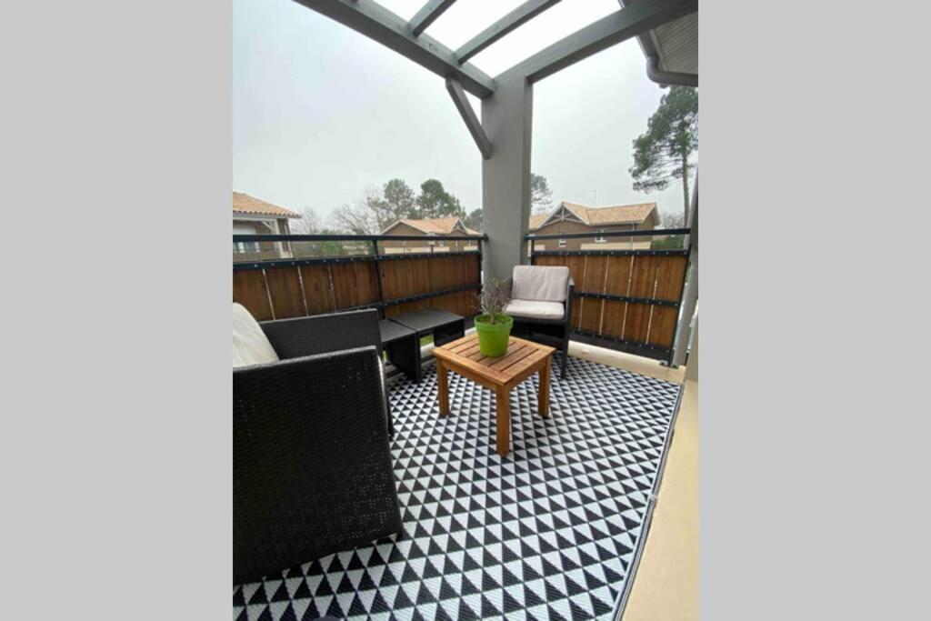 Appartement Beau T2 à 10 min de l’océan à Lège-Cap-Ferret Extérieur photo